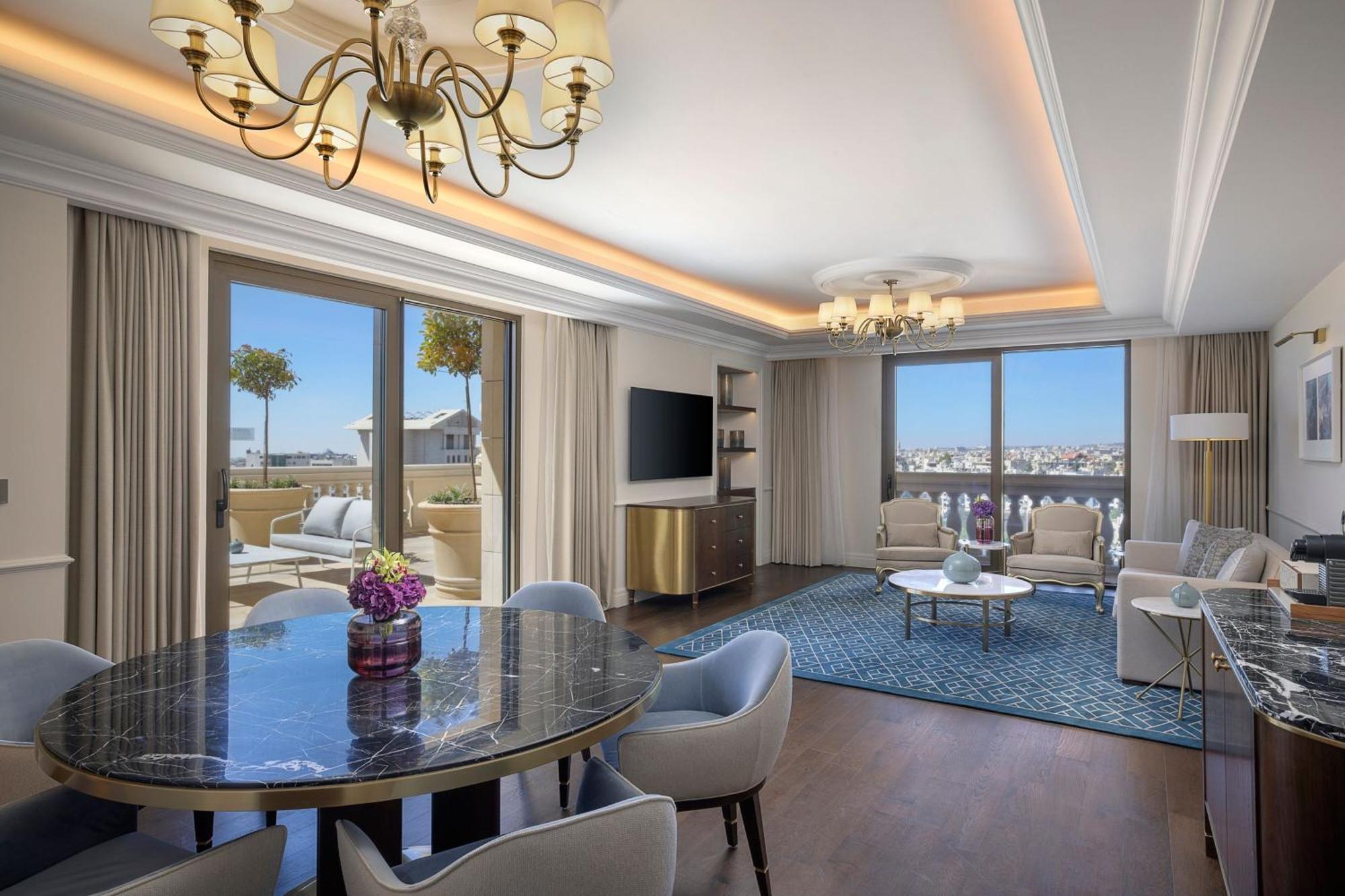 The Ritz-Carlton, Amman Hotel Eksteriør billede Presidential Suite