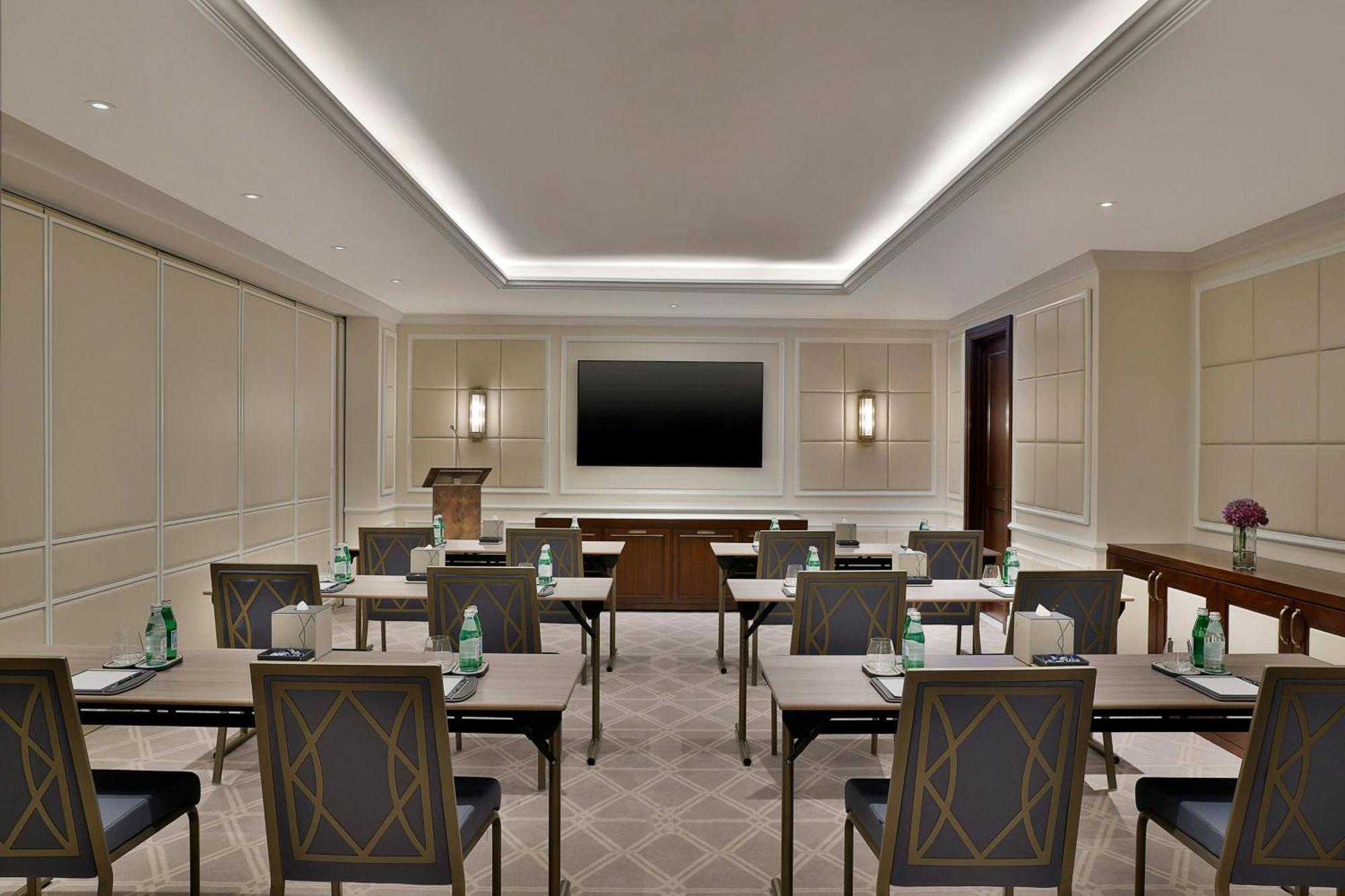The Ritz-Carlton, Amman Hotel Eksteriør billede Meeting room