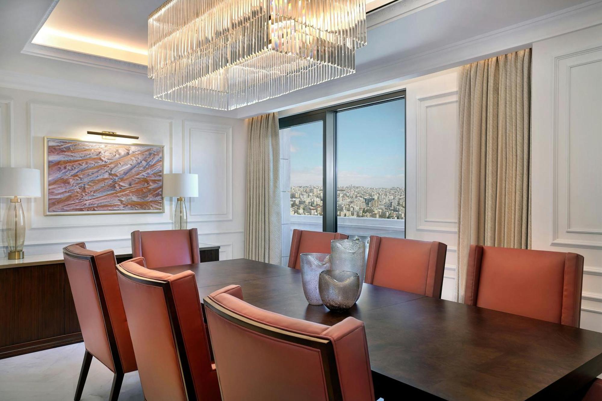 The Ritz-Carlton, Amman Hotel Eksteriør billede The dining room